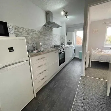 Apartment New Luxurious One Bed Flat Bradley Stoke Walkable To Town Centre Bristol