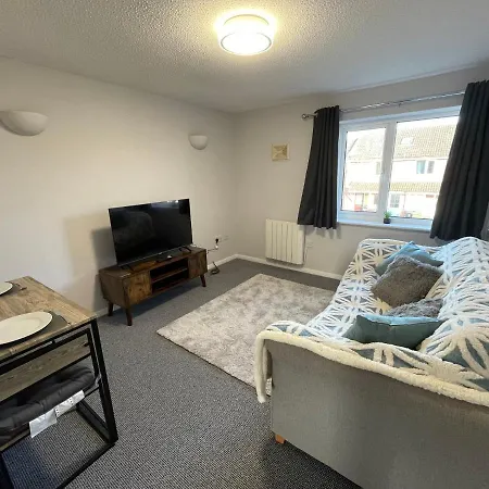 New Luxurious One Bed Flat Bradley Stoke Walkable To Town Centre Apartment Bristol