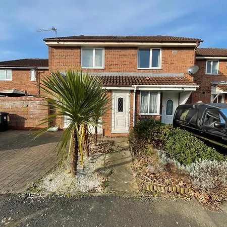 New Luxurious One Bed Flat Bradley Stoke Walkable To Town Centre *